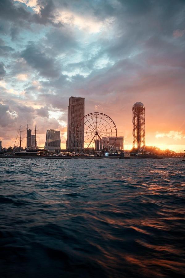 Orbi City Hub Apartments Batumi Kültér fotó